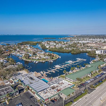 Bay Breeze Aparthotel South Bradenton ภายนอก รูปภาพ